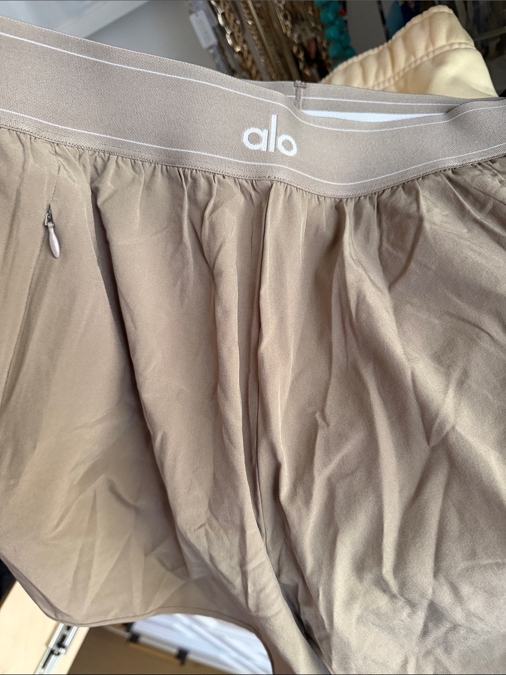 Alo match point short women’s size large - Picture 5 of 6